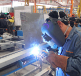 Empresarios orureños advierten cierre de empresas por incremento salarial y exigen diálogo al Gobierno