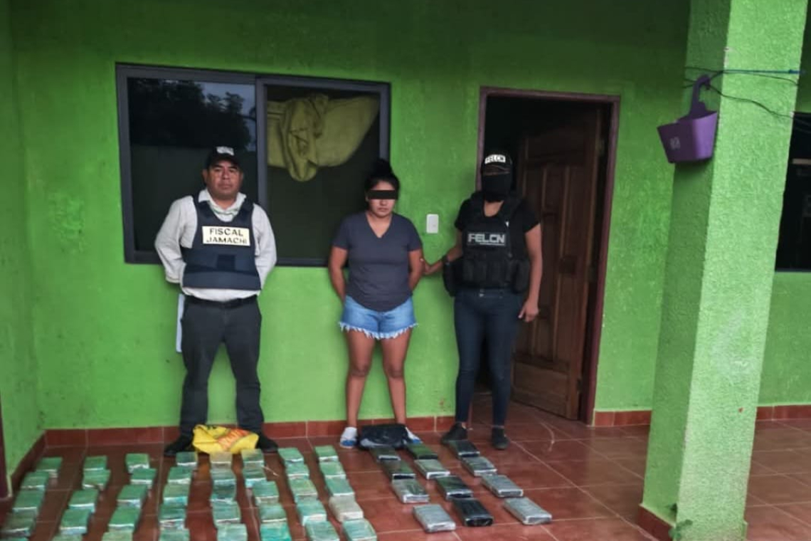 La FELCN-Santa Cruz incauta 54 kilos de cocaína en el Plan 3000