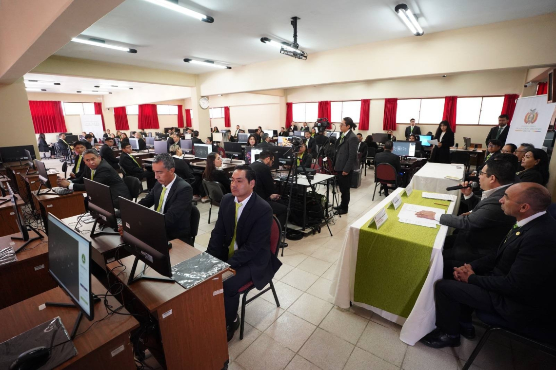 Fiscalía evalúa desempeño de fiscales de Materia institucionalizados 