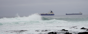 YPFB importa 175.200 m3 de combustibles que serán descargados de seis buques en Arica