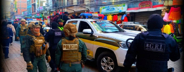 Policía interviene y clausura bar clandestino, hay 15 arrestados