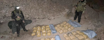 En frontera con Chile la FELCN halla 60 paquetes de marihuana