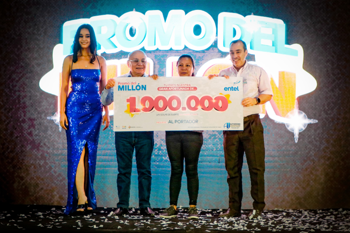 Pobladora de Riberalta gana un millón de bolivianos de ENTEL