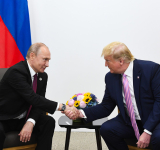 Kremlin confirma la conversación telefónica entre Putin y Trump este lunes 