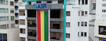 Créditos y depósitos del sistema financiero boliviano crecen en 5,2% y 3,1% a abril 