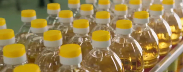 Denuncian que mayoristas compran aceite de Emapa y supermercados privados para revenderlo