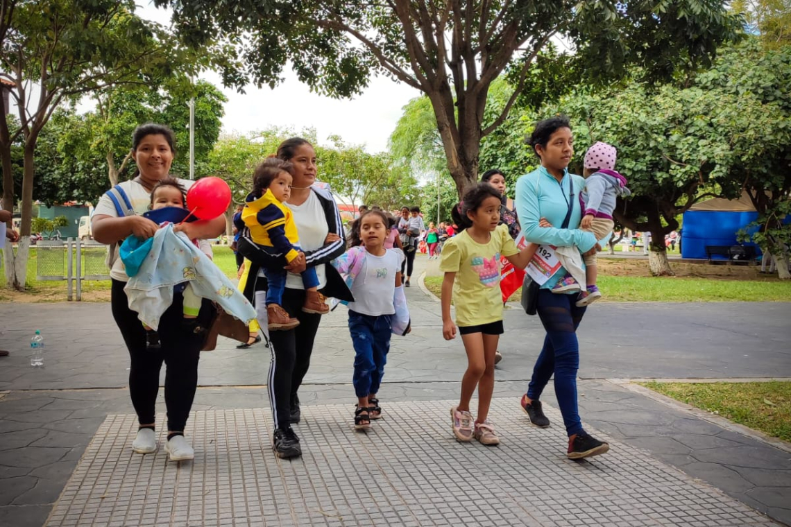 Destacan a las madres, símbolo de coraje y maternidad y maternidad