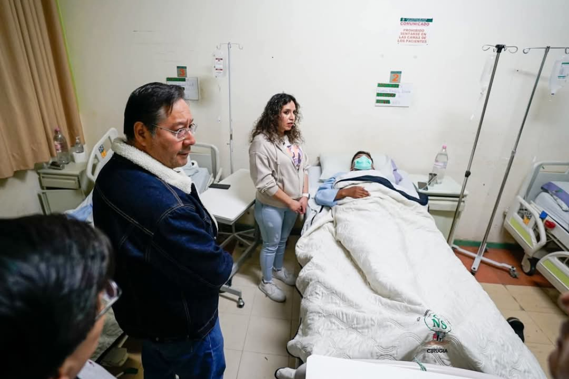 Presidente visita a heridos, carretera al occidente bajo control de FFAA y la Policía