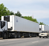 Kremlin: Los refrigeradores con los cuerpos de soldados ucranianos esperan desde hace varios días en la frontera 