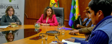 Gobierno y Defensoría del Pueblo acuerdan atención a víctimas de bloqueos