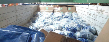 Gobierno lleva alimentos para contingente militar y policial en Llallagua