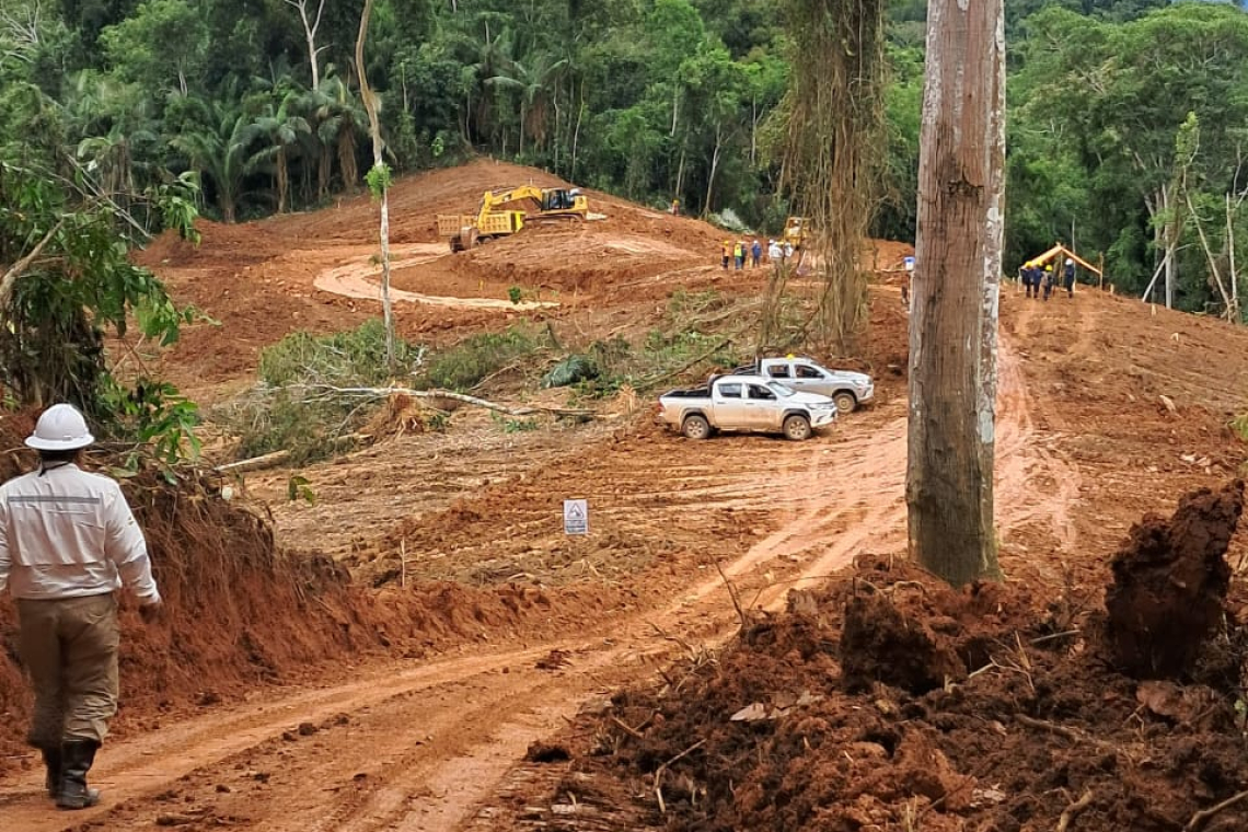 YPFB construye planchada y camino para acceder a los pozos MYC-X2 y MYC-X3