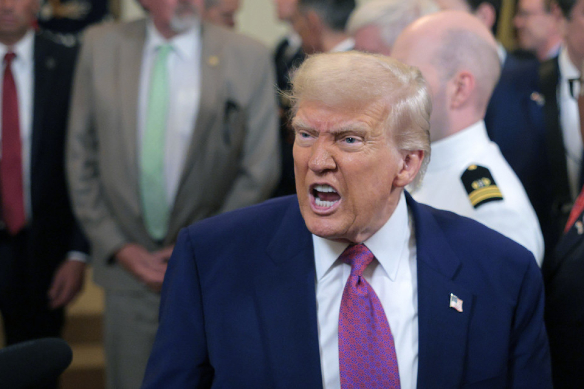 Trump lanza severa advertencia a Israel tras acusarlo de violar la tregua