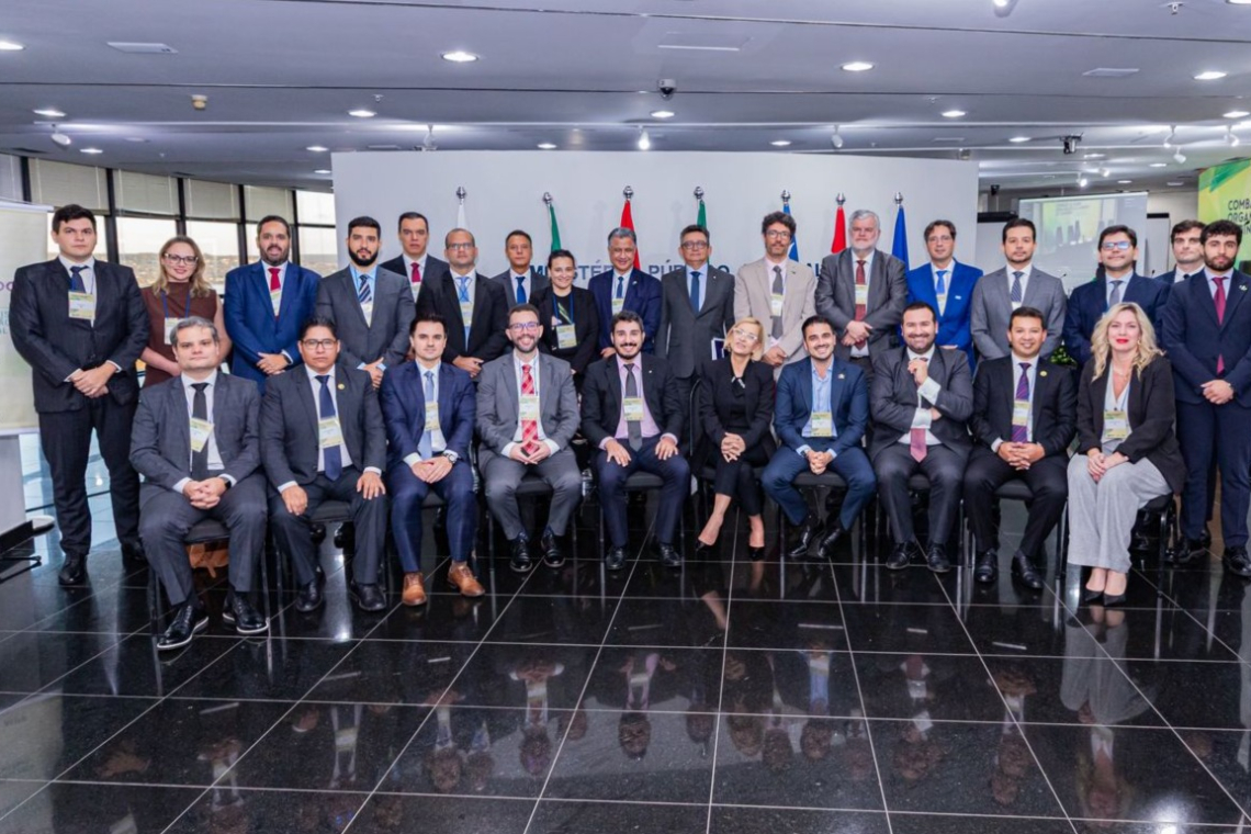 Bolivia en seminario “Combate al Crimen Organizado y Lavado de Activos” en Brasilia