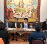 Condecoran a la Universidad San Francisco Xavier de Chuquisaca por su legado histórico y aporte a la educación