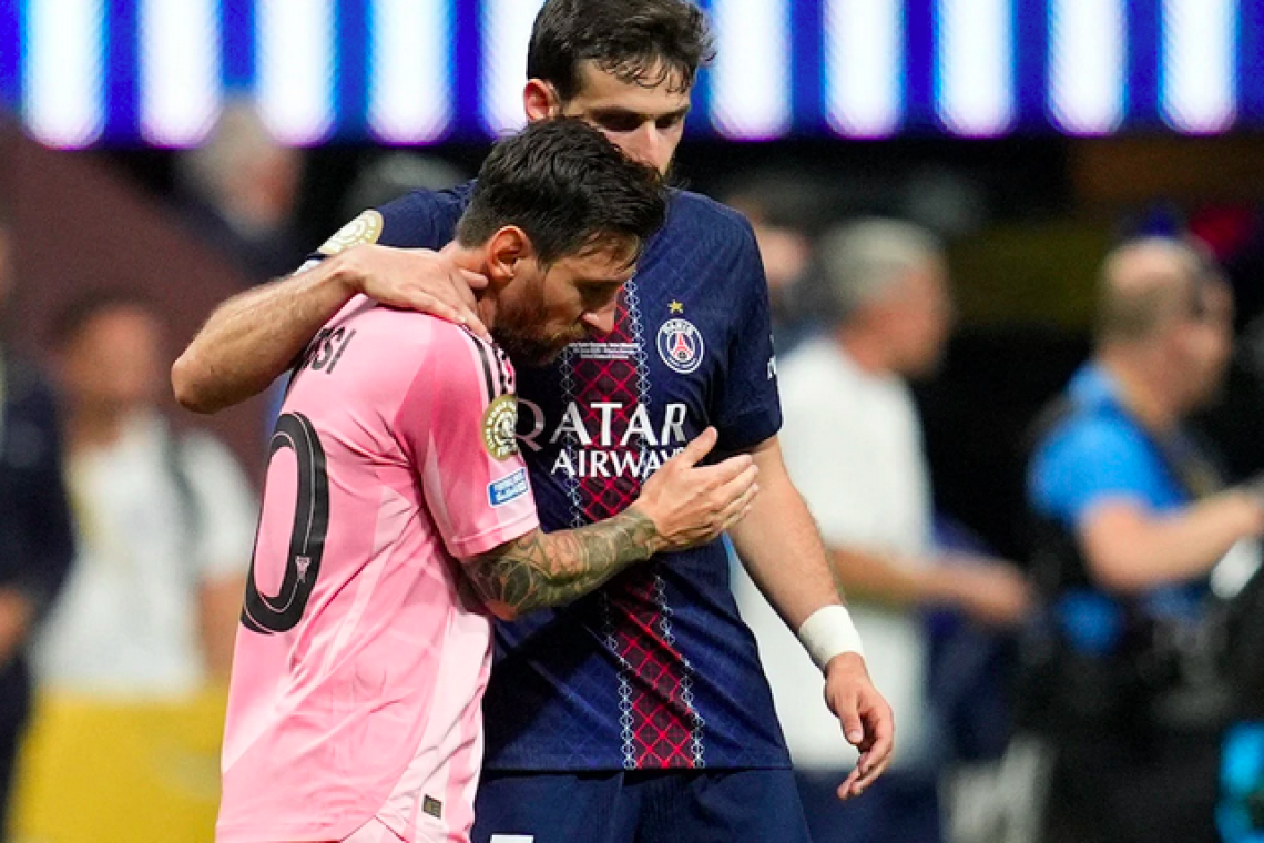 Los dos bloopers del argentino Toto Avilés en la goleada del PSG ante el Inter Miami de Messi en el Mundial de Clubes