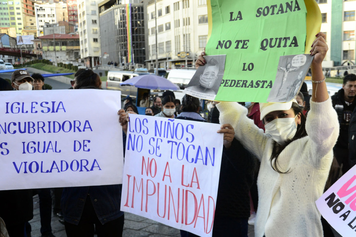 Reinicia juicio por encubrimiento a Alfonso Pedrajas contra dos ex provinciales jesuitas