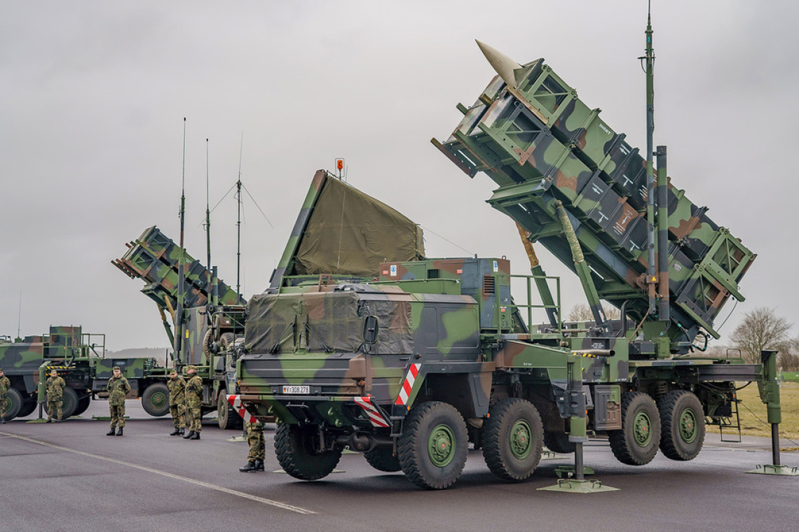 Cuatro países europeos se niegan a sumarse al plan de Trump de entregar armas a Kiev