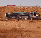 Cinco personas fallecen y varias resultan heridas tras embarrancamiento de ómnibus en Paria