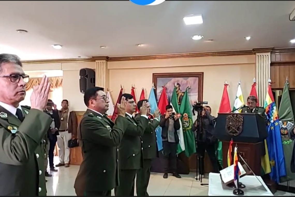 Piden lealtad a nuevos comandantes de Potosí, Tarija, Beni y al director de la FELCN