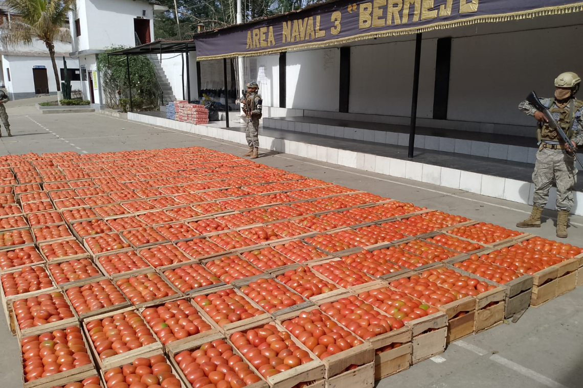 Navales en frontera con Argentina comisan productos de contrabando valuados en Bs. 25.800