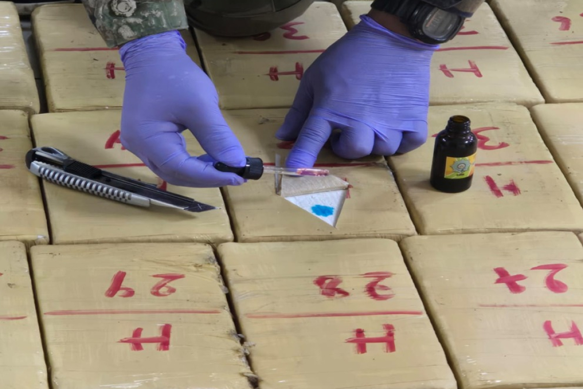 Investigan nexos de casi media tonelada de cocaína y armas incautadas en Beni