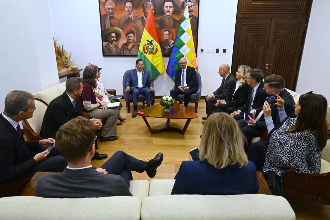 El presidente Arce asegura entrega democrática de mandato el 8 de noviembre 