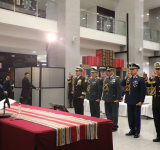 Presidente Arce posesiona al nuevo Alto Mando de las FFAA