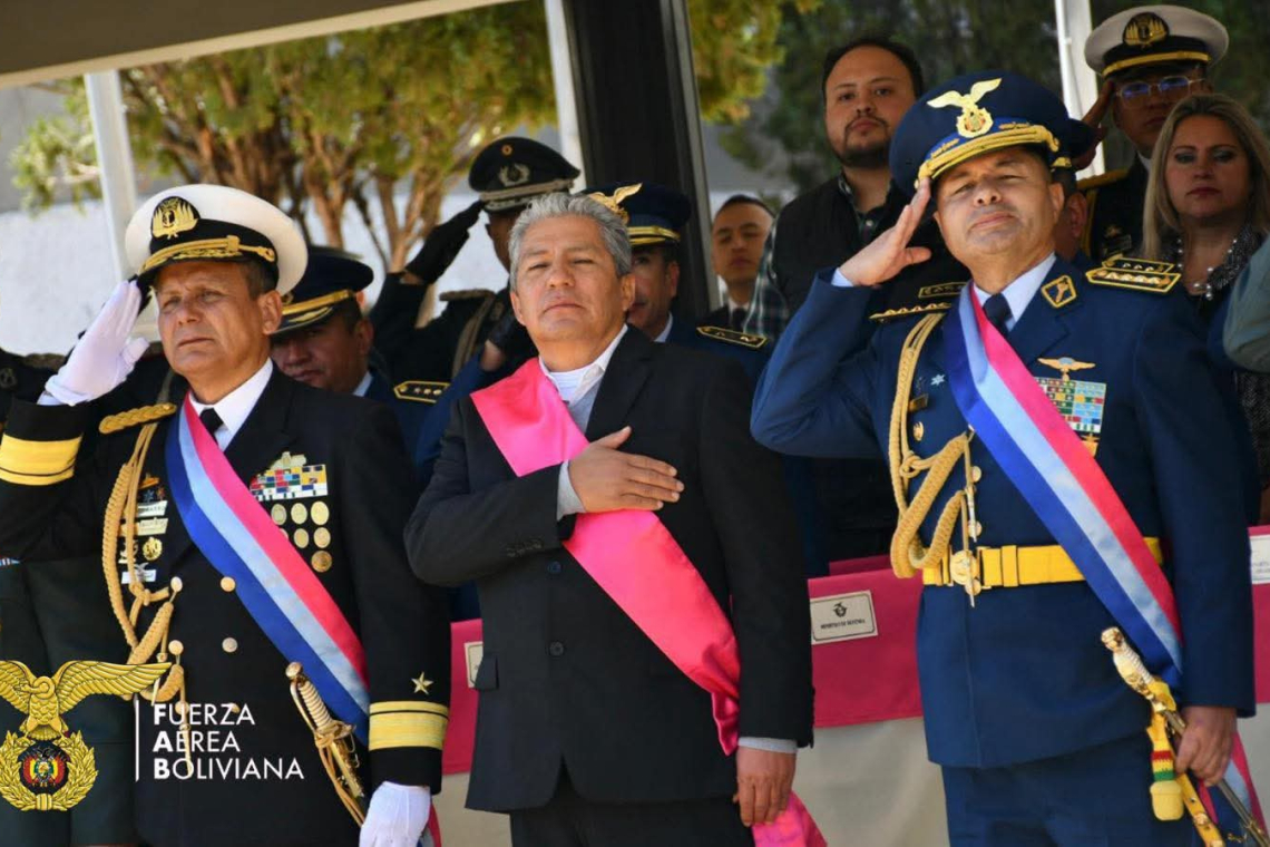 En relevo y reconocimiento instan al nuevo mando compromiso con el pueblo