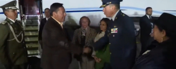 Arce arriba a Colombia para participar de la V Cumbre de Presidentes de los Estados Amazónicos