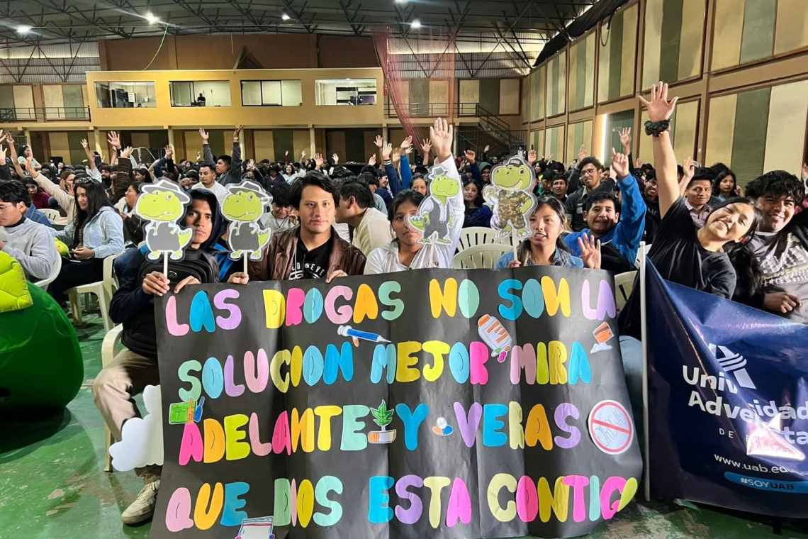 Taller de prevención contra el consumo de drogas capacita a 300 estudiantes