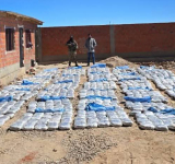 En Uyuni FELCN desbarata acopio de droga y confisca casi 1Tn de marihuana