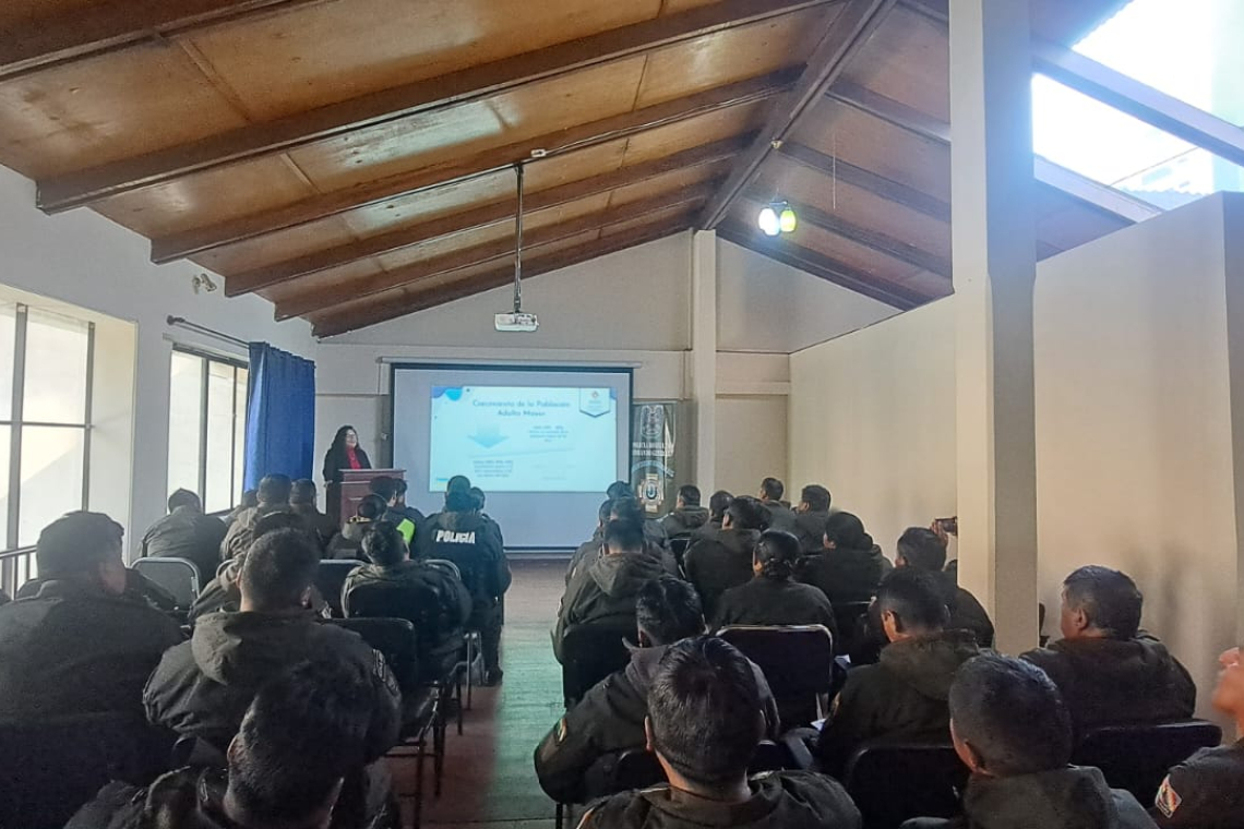 Finaliza capación en DDHH de adultos mayores a 510 policías 