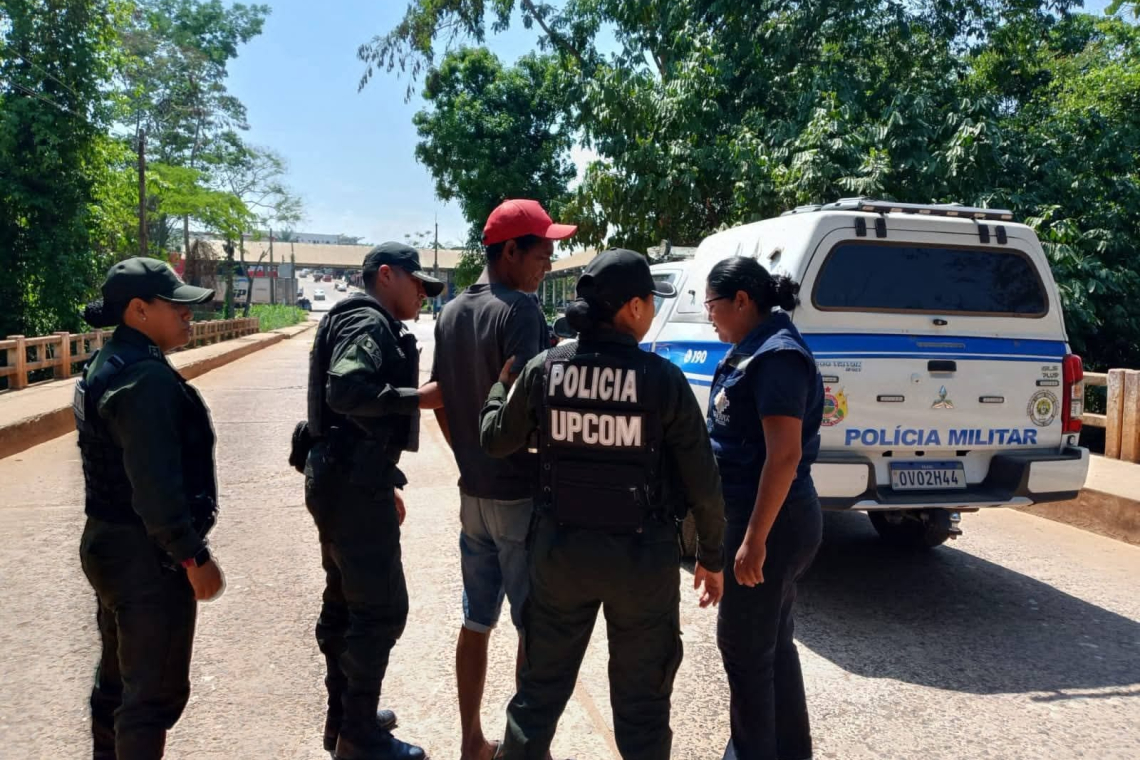 La Policía Boliviana entrega a su par de Brasil a sujeto con orden de captura