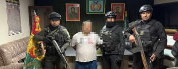 Prófugo de triple Feminicidio capturado en Bolivia es entregado a la Argentina