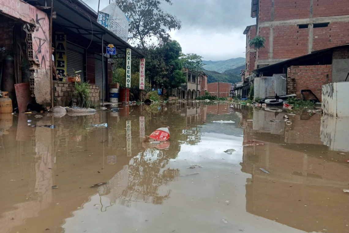 En Tipuani se desborda un río y deja 420 familias damnificadas