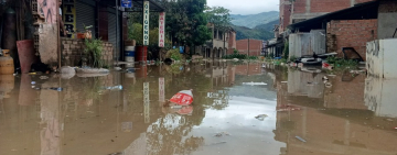 En Tipuani se desborda un río y deja 420 familias damnificadas