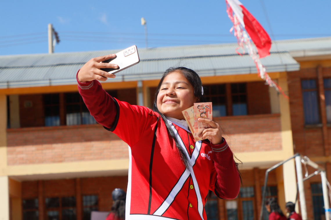 Entel aportará Bs 65 millones para el pago del Bono Juancito Pinto 2025