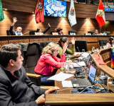 Senado sanciona crédito de $us 50 millones para construir espacios deportivos en colegios