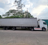 En Puerto Pailas interceptan tracto camión transportando sustancias controladas