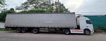 En Puerto Pailas interceptan tracto camión transportando sustancias controladas