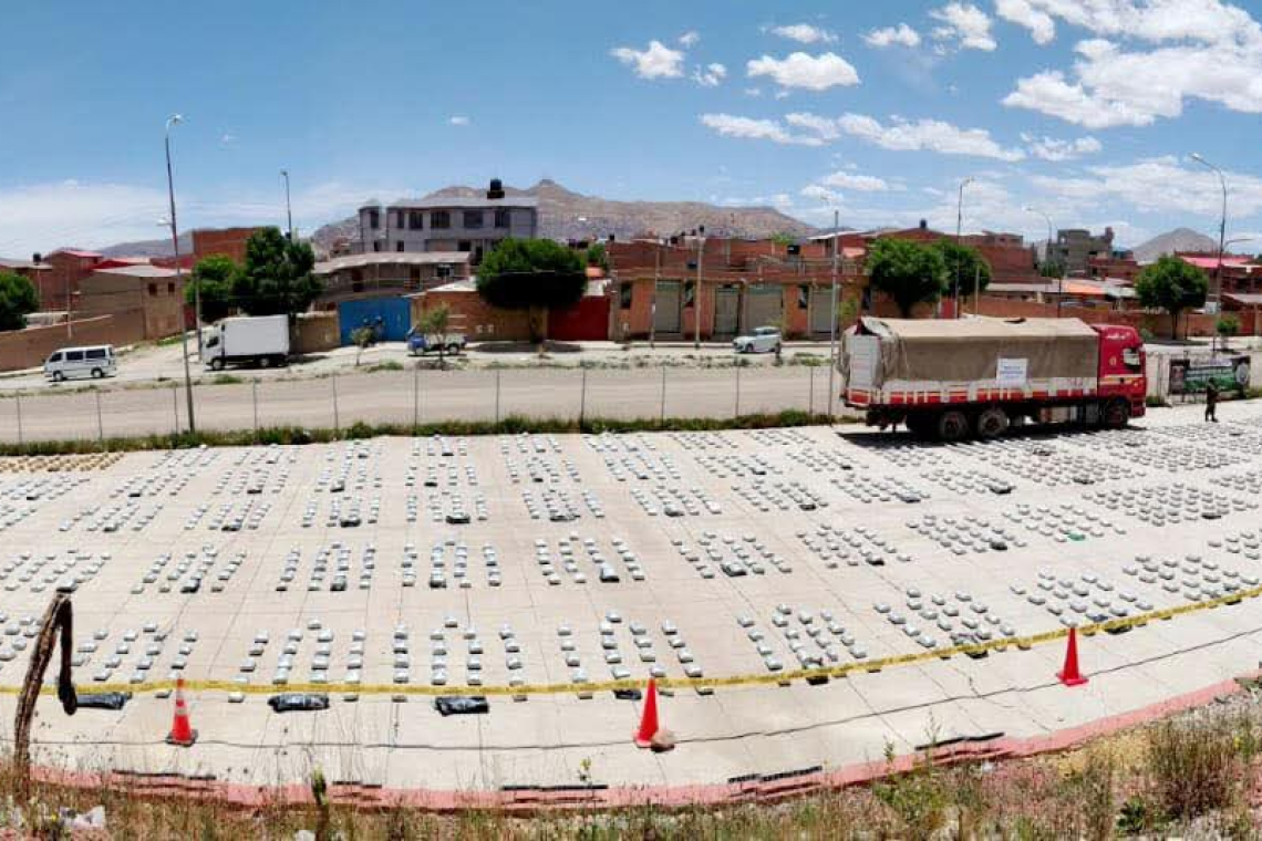 En la lucha antidroga, la FELCN se afecta al ilícito con $us 3.197.695