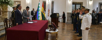 Capitán General de las FFAA posesiona al nuevo mando militar y el reto de renovarlas
