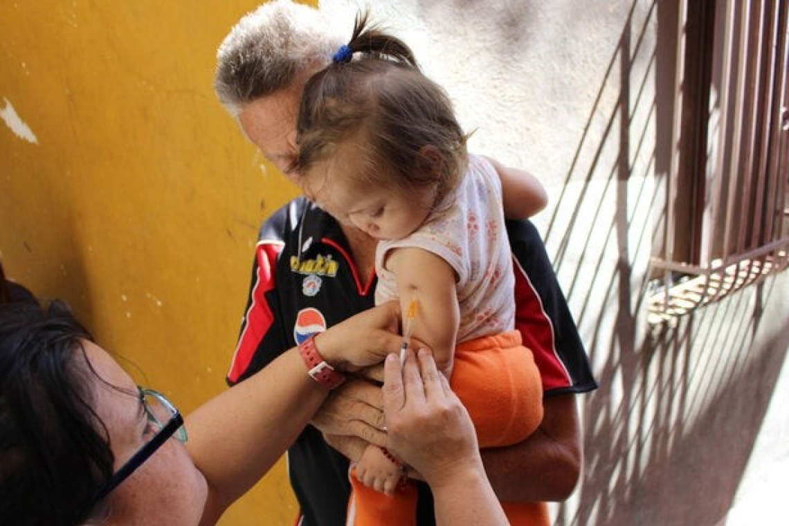 La OPS renueva el llamado a cerrar brechas de vacunación ante el resurgimiento de la tosferina en las Américas