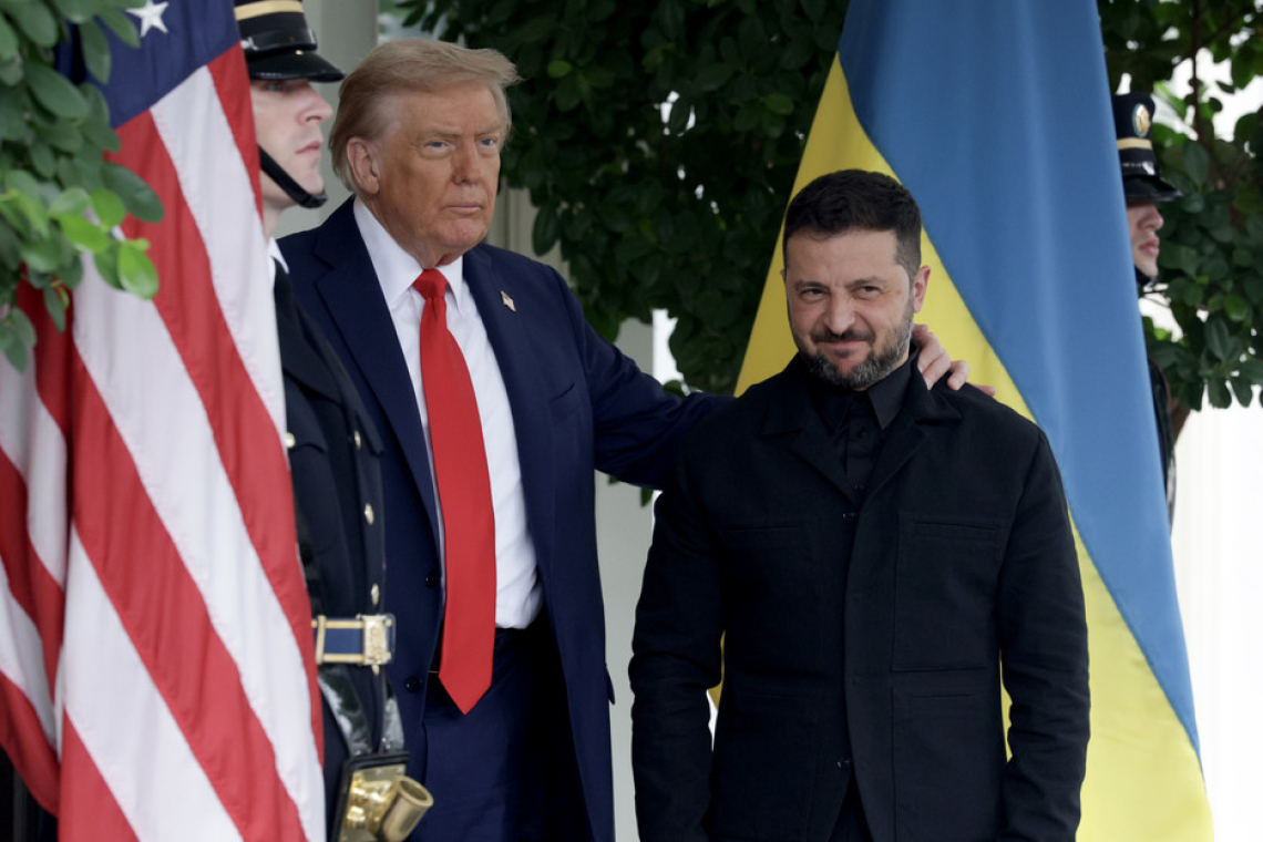 Trump le da a Zelenski "unos días" para tomar una decisión sobre la propuesta de paz 