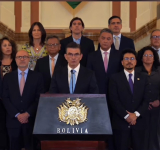 Gobierno anuncia paquetazo, se levanta la subvención y sube bonos sociales