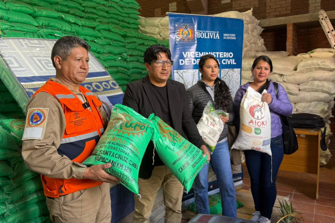 Defensa Civil entrega 14,9 Tn de ayuda humanitaria en favor de 498 familias de Guanay