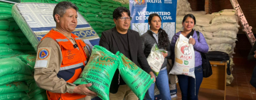 Defensa Civil entrega 14,9 Tn de ayuda humanitaria en favor de 498 familias de Guanay