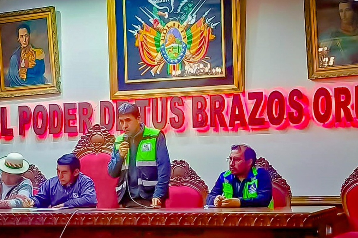 ABC inicia coordinación para transferencia del circuito turístico Lago Poopó a la Red Vial Fundamental