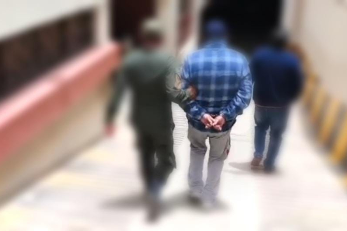 Detienen a hombre por presunto parricidio de su madre en Challula-Oruro